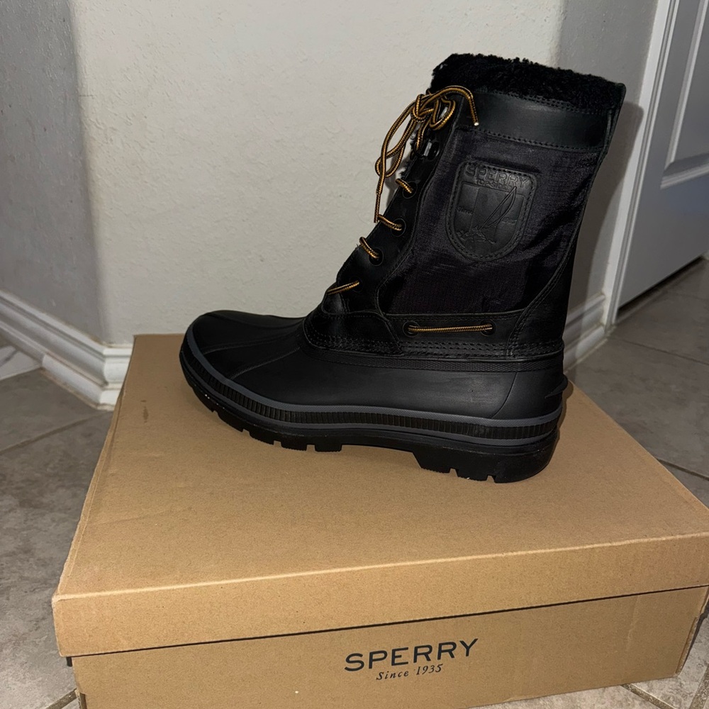 Sperry Black Lace-Up Boots